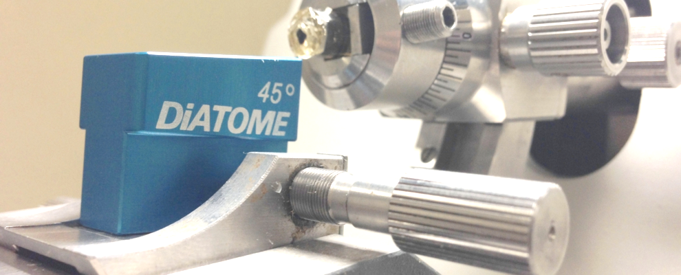 Ultra-microtome diamond knife sectioning